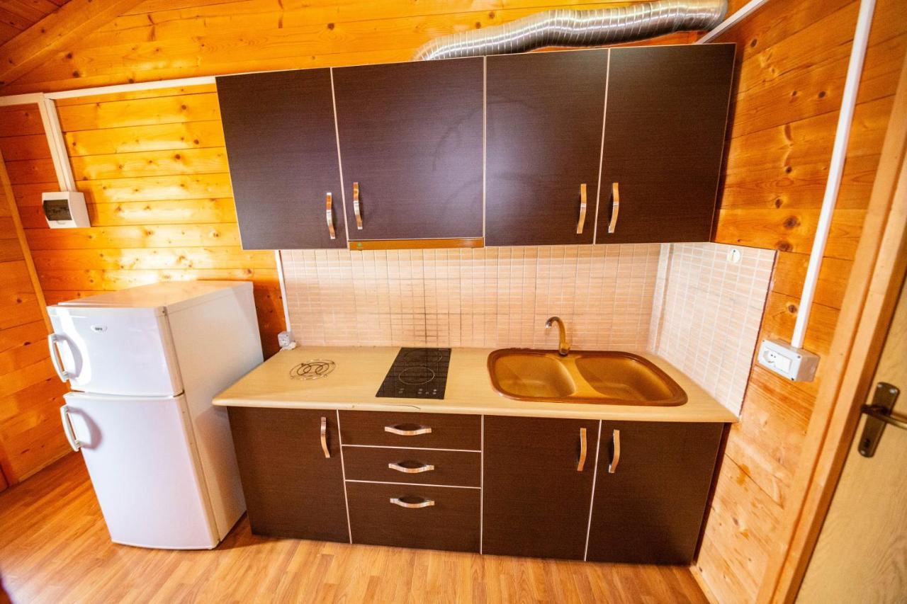 בורש Guest House Luiza מראה חיצוני תמונה